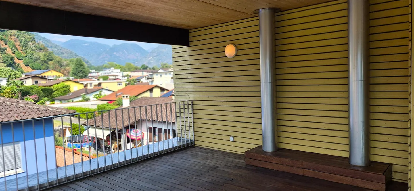 Spazioso appartamento attico a Losone - Foto 6 di 16