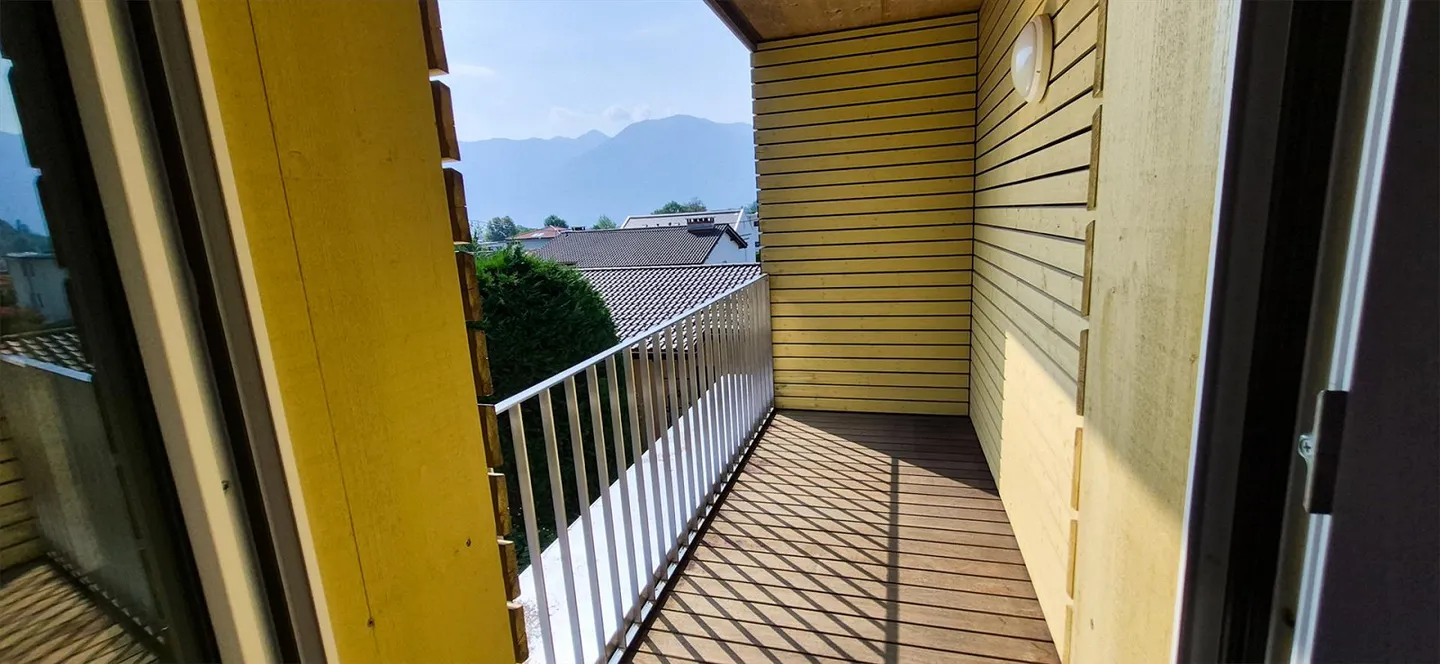 Spazioso appartamento attico a Losone - Foto 10 di 16