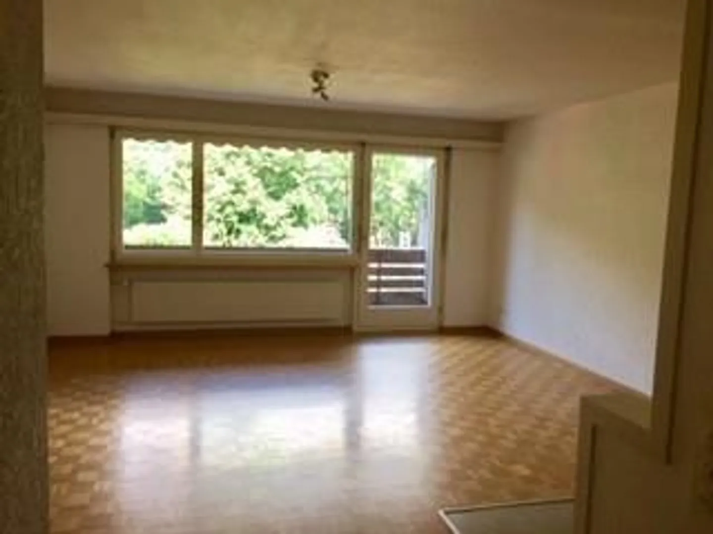 Charming Apartment in Bern Center - Photo 6 of 8