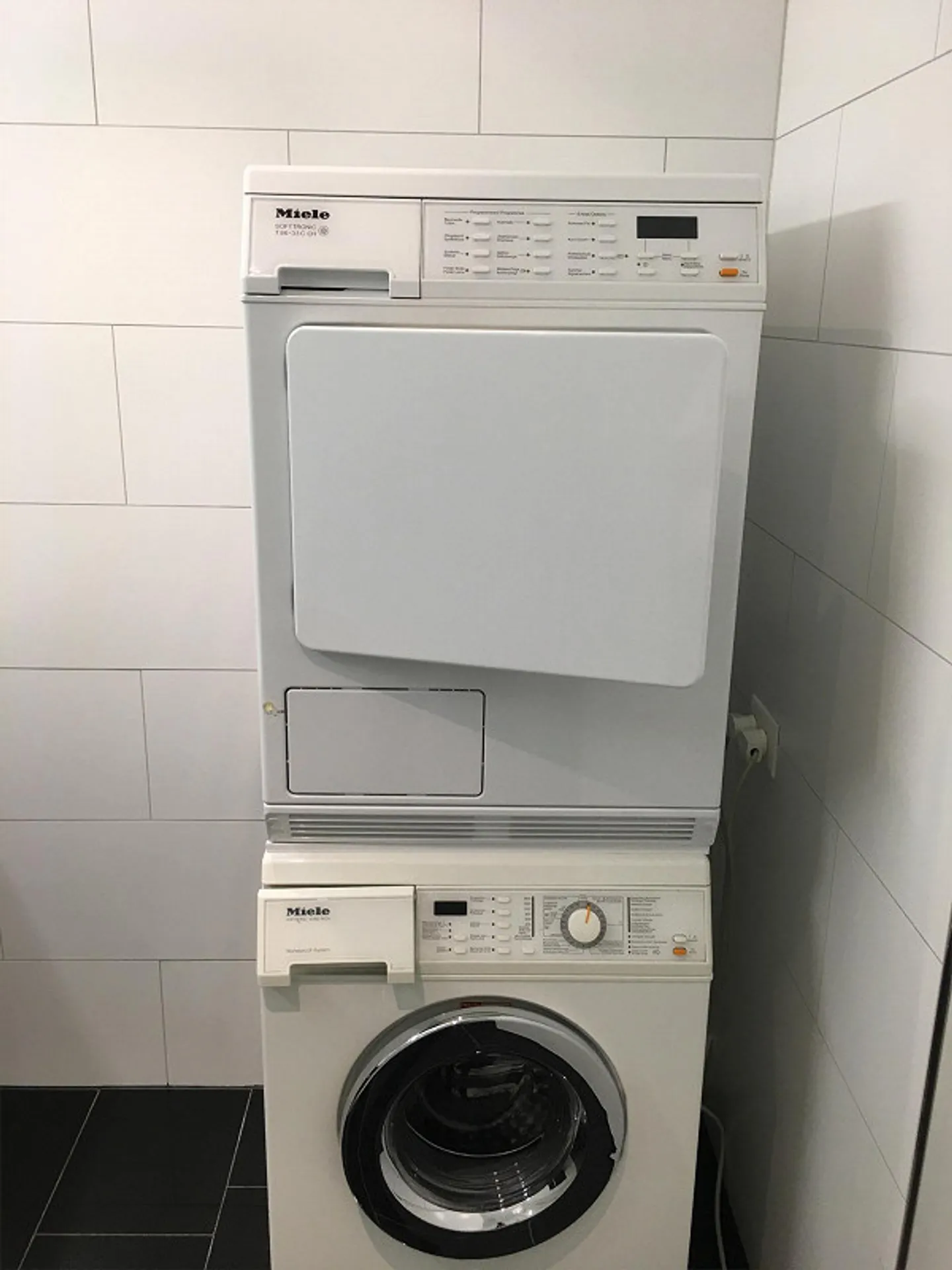 Appartamento lussuoso di 5,5 stanze con molti extra - Foto 12 di 25