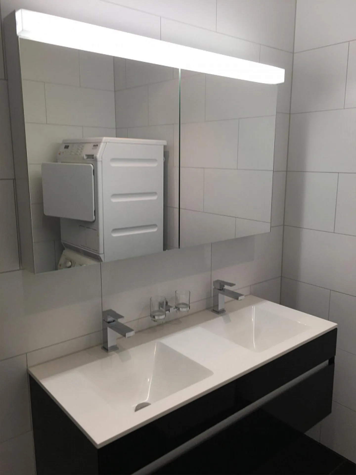 Appartamento lussuoso di 5,5 stanze con molti extra - Foto 13 di 25