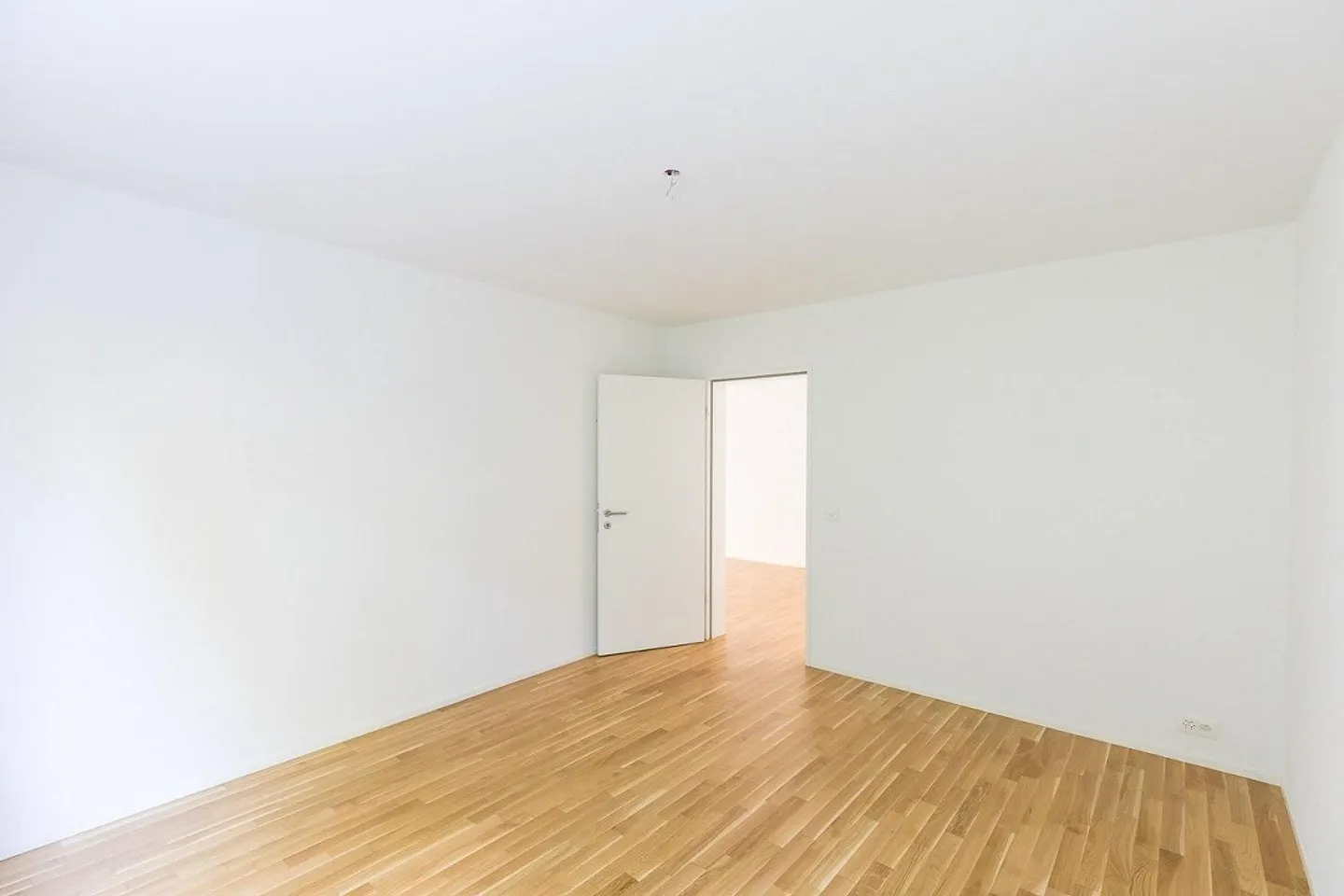 3½-Zimmerwohnung mit eigenem Waschturm - Foto 3 von 7