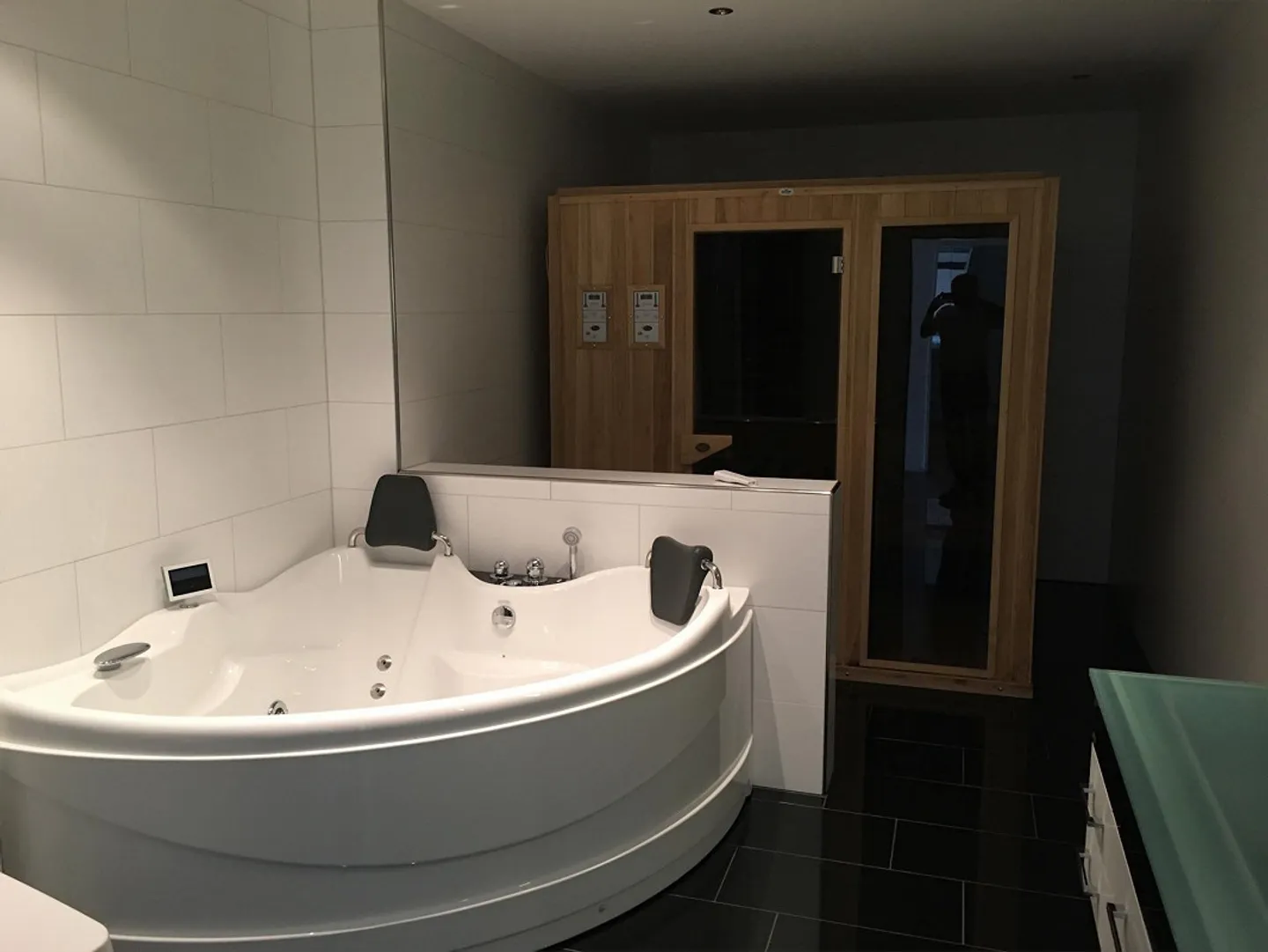 Appartamento lussuoso di 5,5 stanze con molti extra - Foto 21 di 25