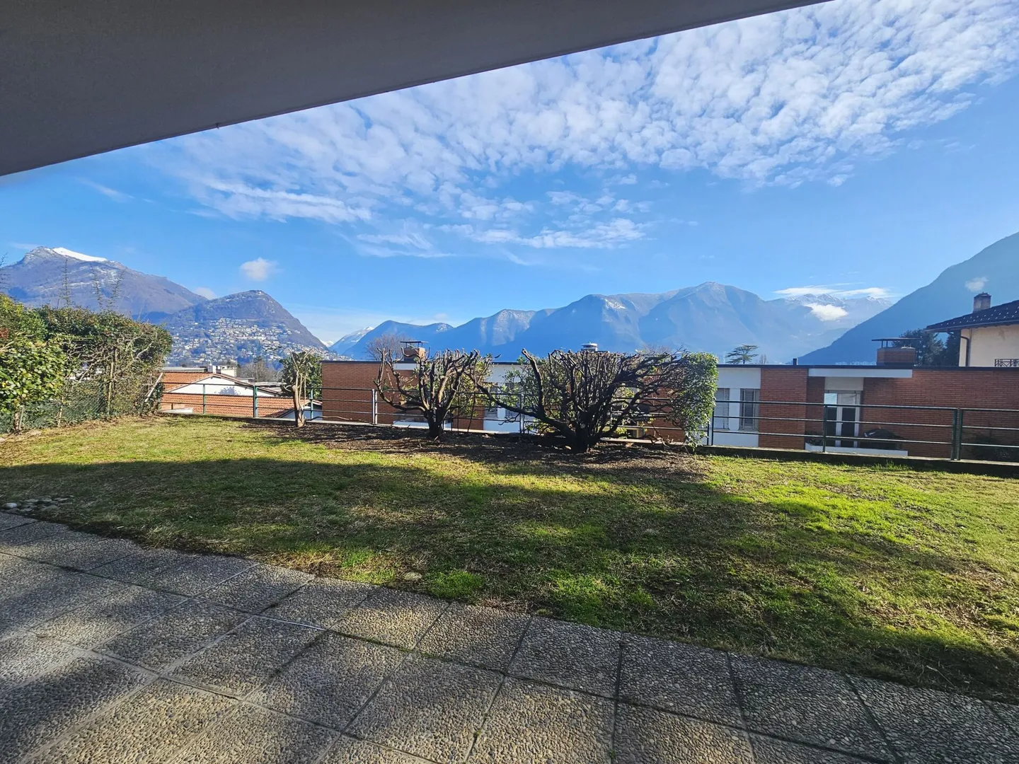 3.5 Rooms with Garden - Photo 1 of 9