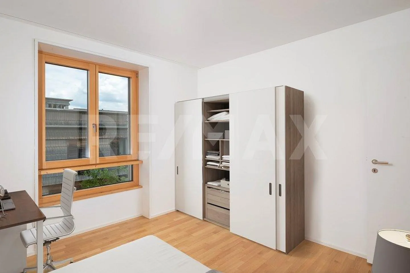 Feel Good All Around – Stylish Townhouse in the Neugrün Quarter Mellingen - Photo 11 of 13