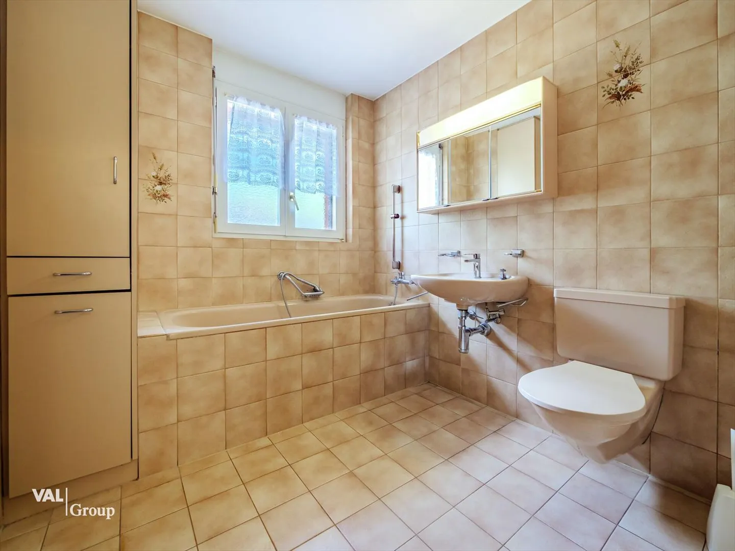 Sonnige 4½-Zimmer-Wohnung mit Bergpanorama in Salgesch - Foto 8 von 12