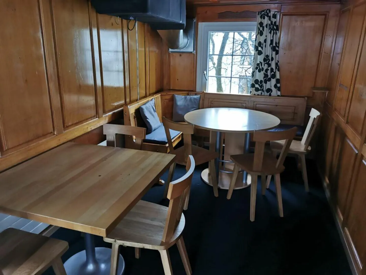 For sale fully rented residential building with restaurant in the center of Herisau! - Photo 3 of 6