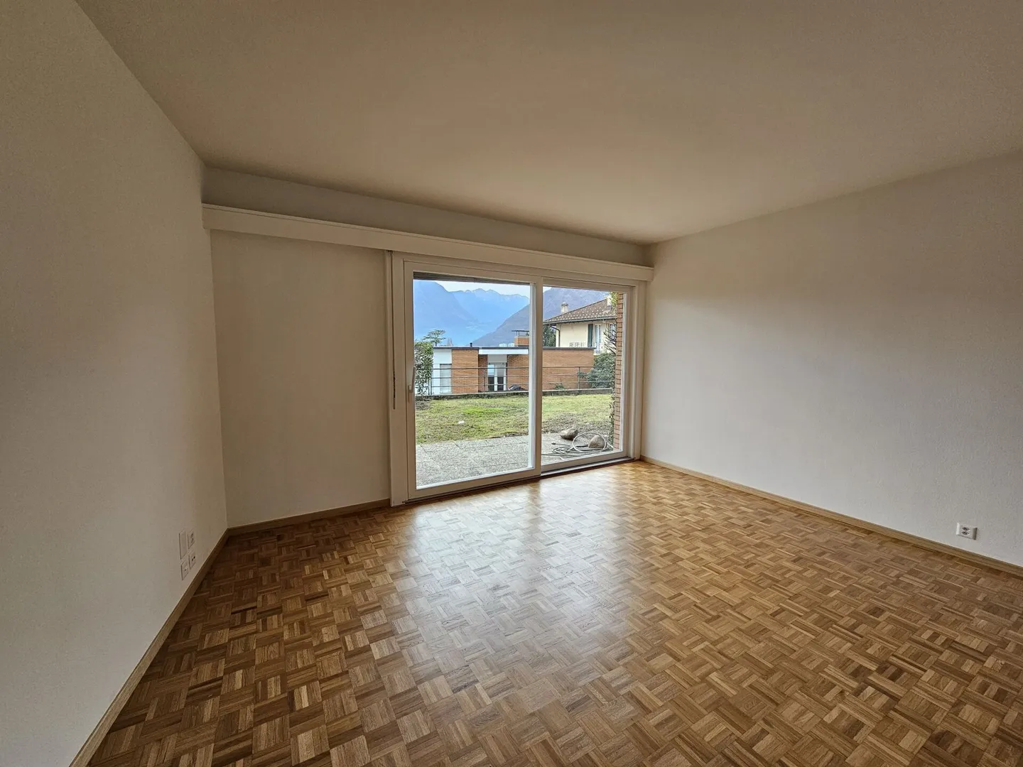 3.5 Rooms with Garden - Photo 5 of 9