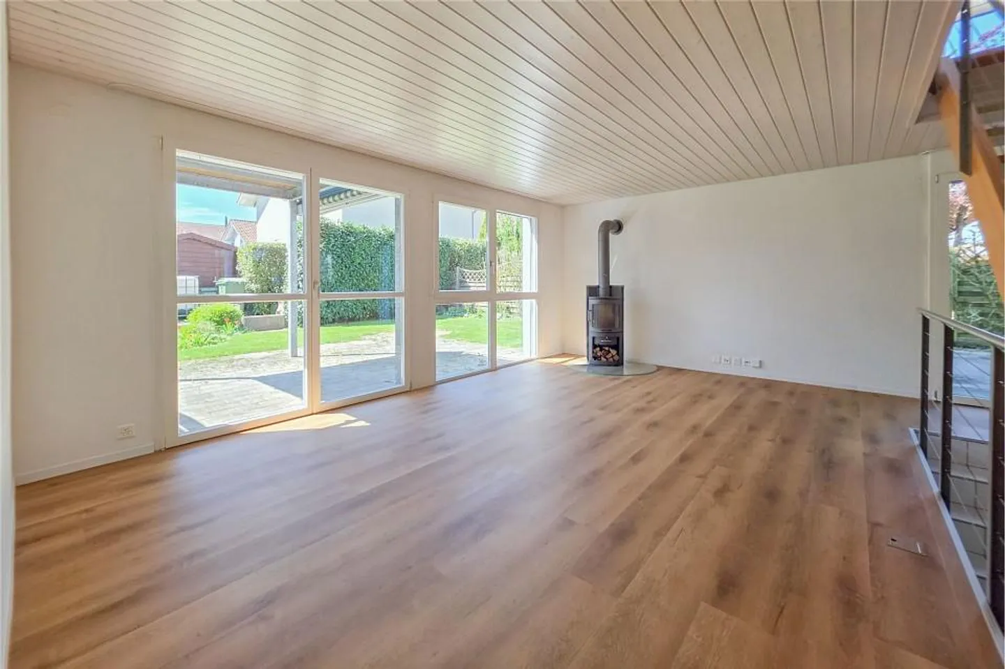 Geräumiges Familienhaus in Kappelen - Foto 4 von 13