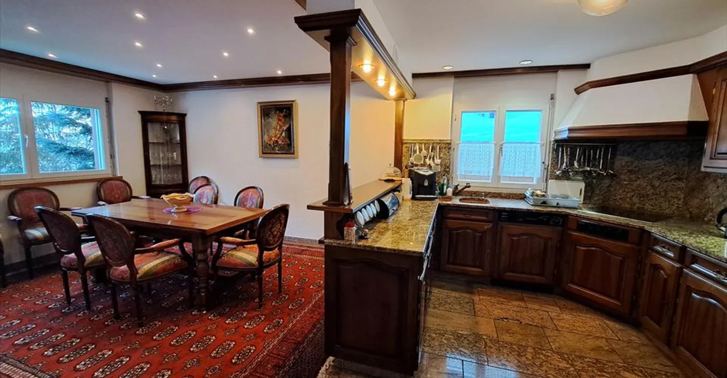 Magnificent 8-room Chalet in Leukerbad – Luxury and Nature in the Heart of the Alps - Photo 5 of 12