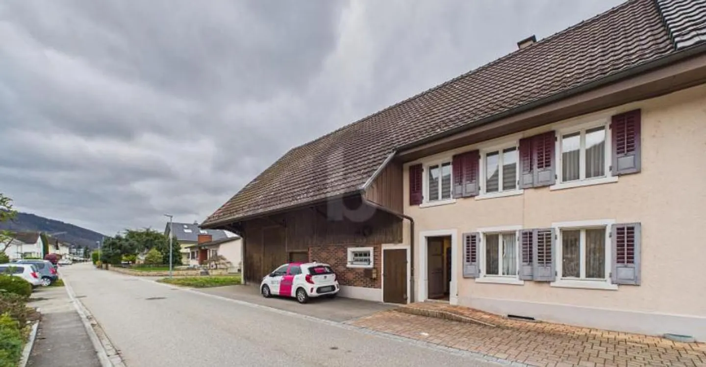 AN RUHIGER LAGE MIT UMSCHWUNG! - Photo 1 sur 6