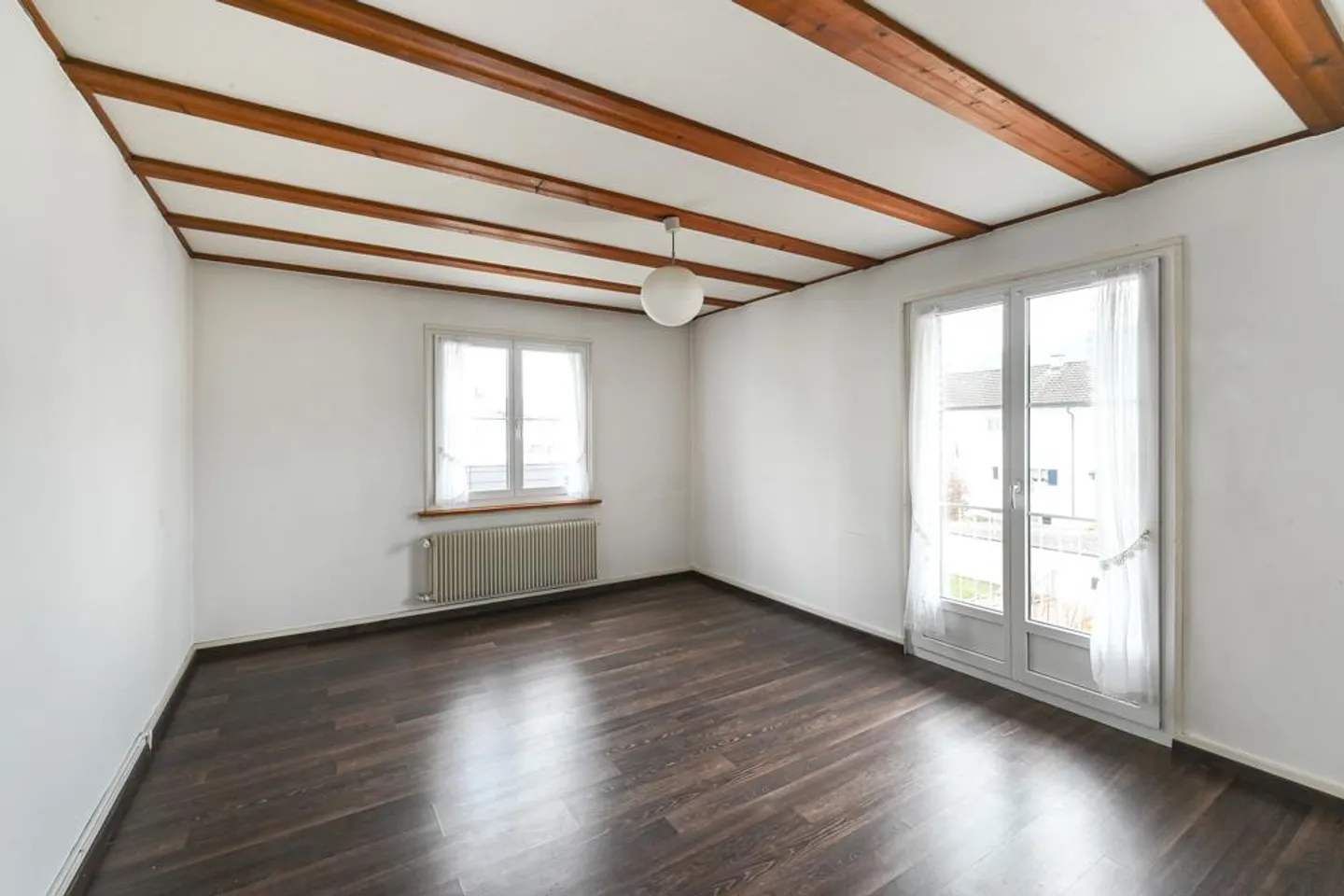 Ruhig gelegenes Zuhause mit Entwicklungspotenzial - Foto 5 von 7