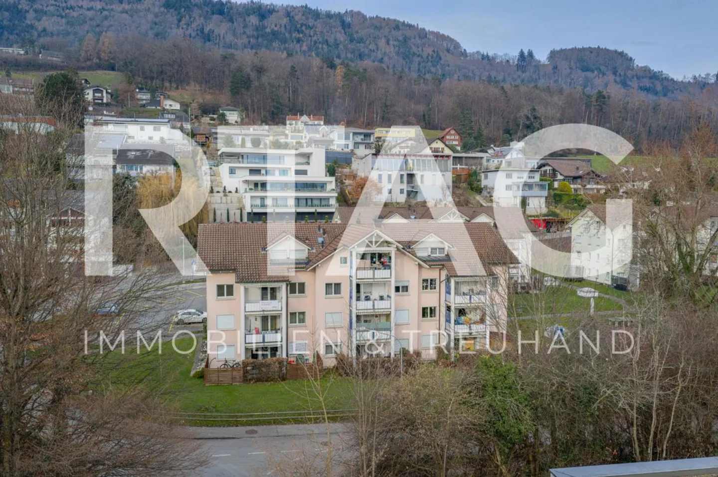 Appartamento 3,5 locali - Foto 1 di 11