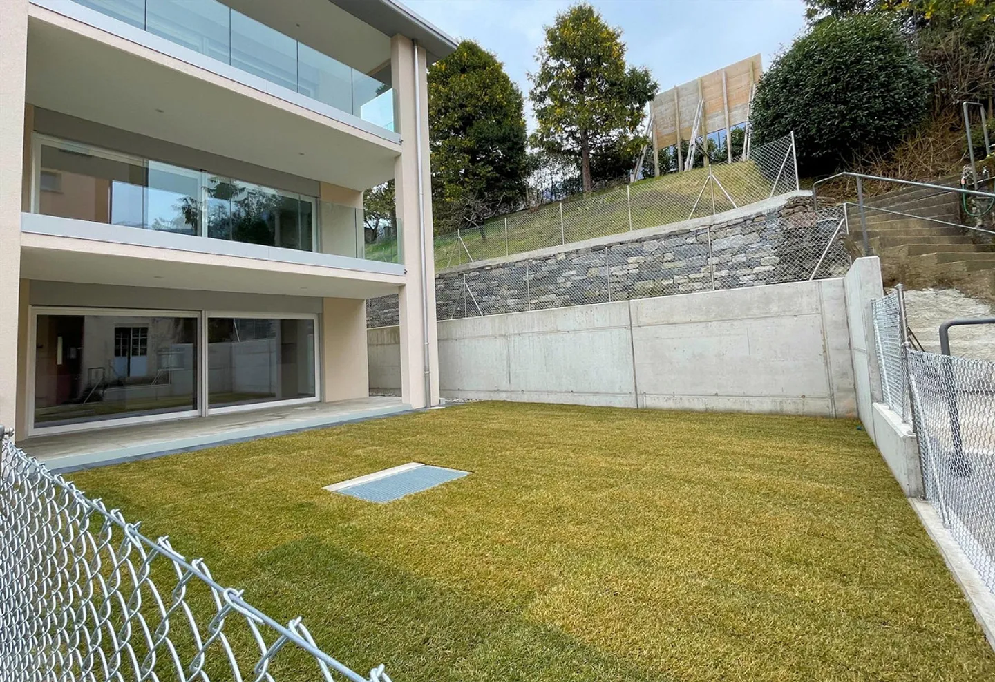 Nuovo elegante appartamento con giardino privato - Foto 8 di 15