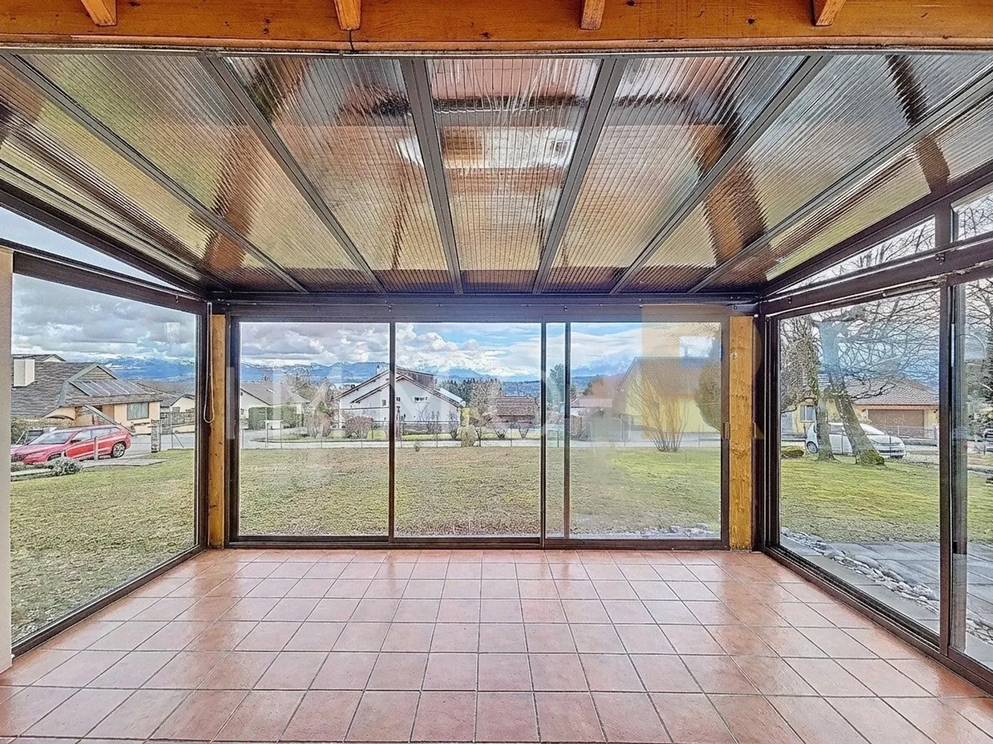 Maison individuelle avec vue Alpes sur parcelle de 1’600 m² - Foto 4 di 12