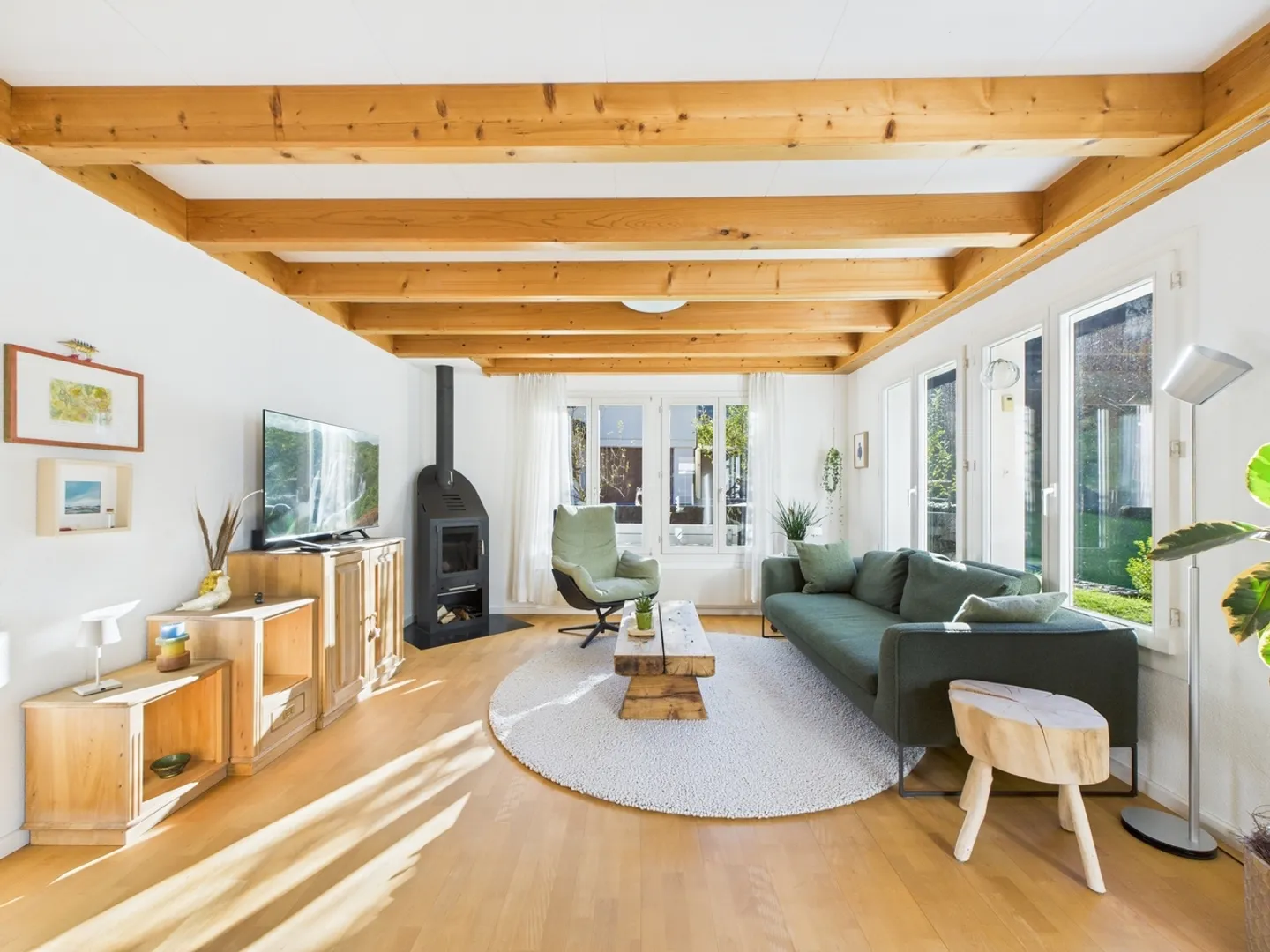 Ruhiges Wohnen in traumhafter Bergkulisse - Foto 6 von 13