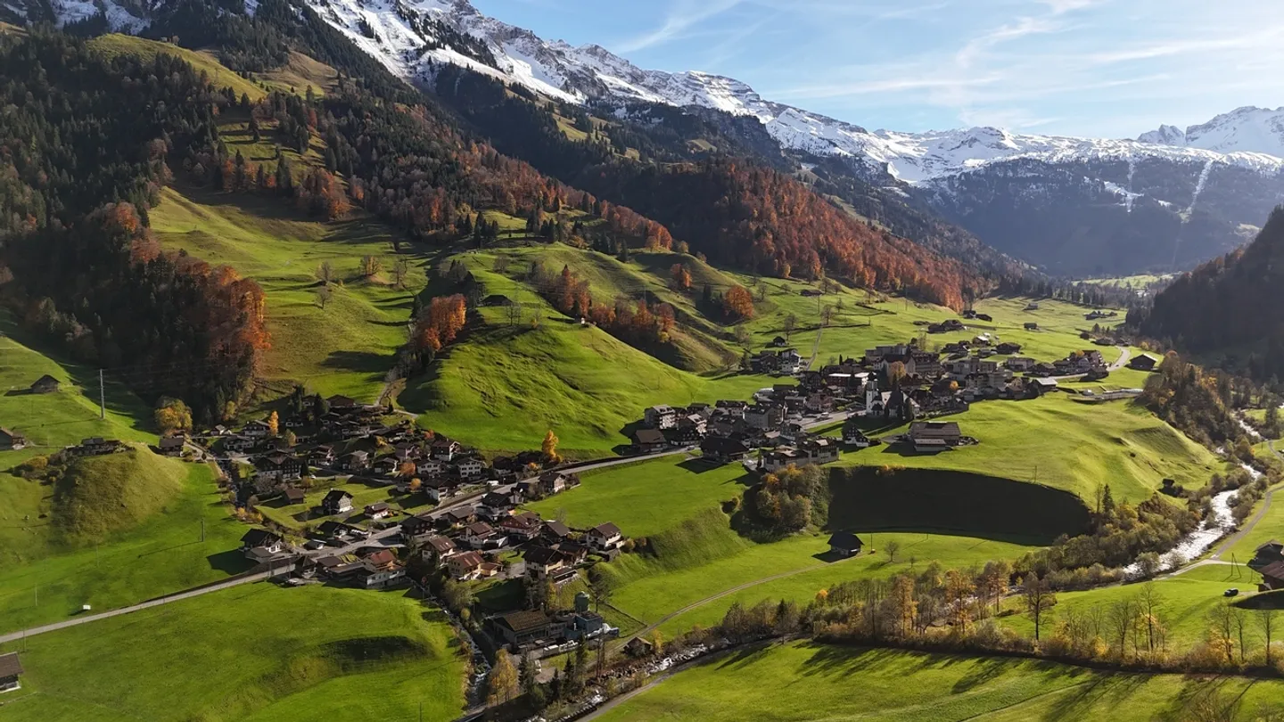 Ruhiges Wohnen in traumhafter Bergkulisse - Foto 12 von 13