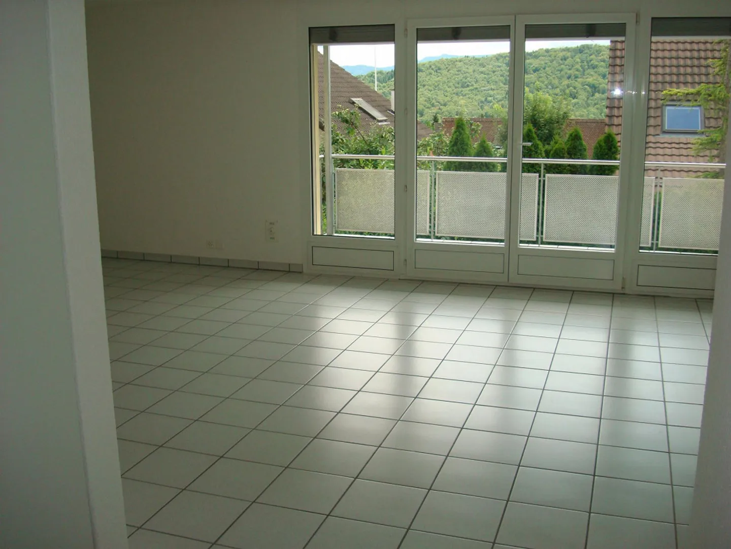 ***Appartement 4.5 pièces **105m2** Orientation Sud*** - Photo 4 sur 10