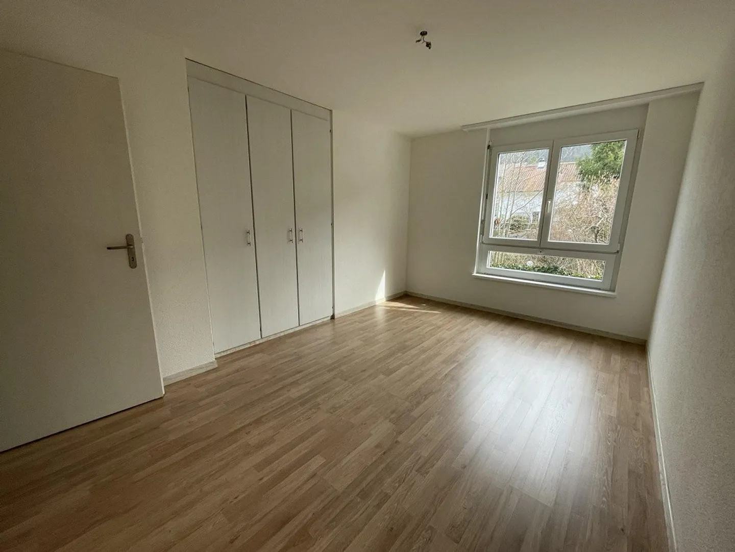 Appartement 4 pièces au rez-de-chaussée à Hölstein à louer - Photo 5 sur 11