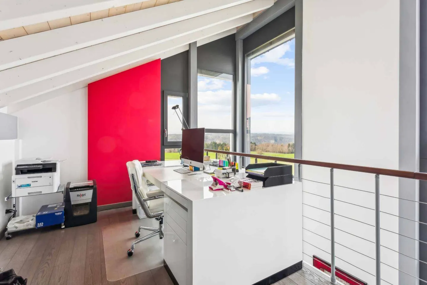 Modern Architect Villa with 7.5 Rooms and Swimming Pool - Photo 9 of 13