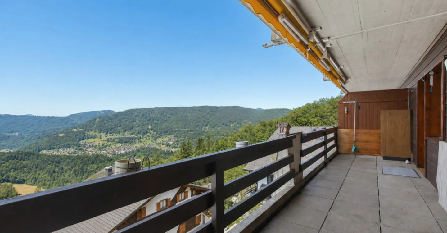 Appartement spacieux avec vue sur le Mont-Blanc - Photo 1 sur 13