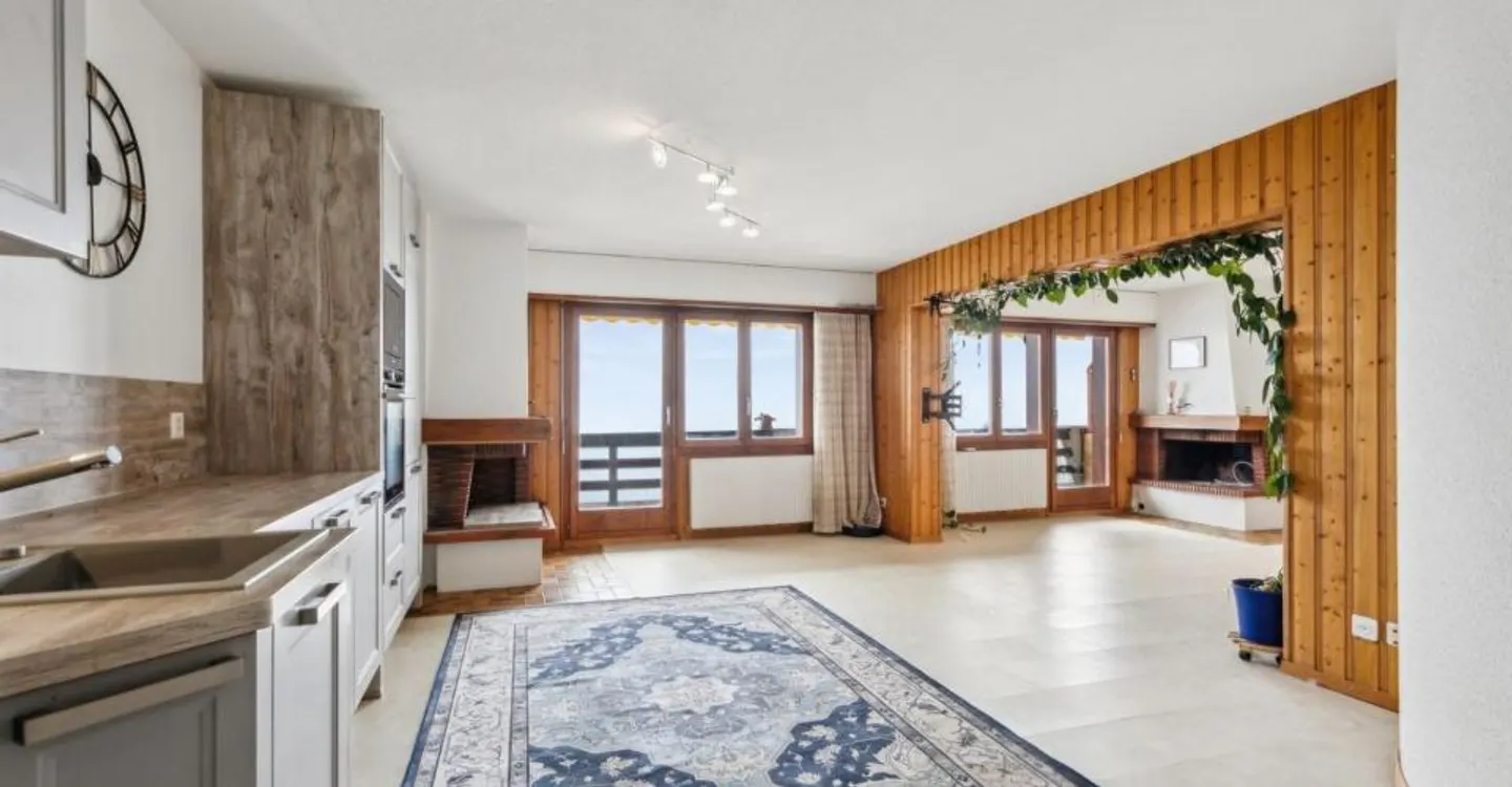 Appartement spacieux avec vue sur le Mont-Blanc - Photo 2 sur 13