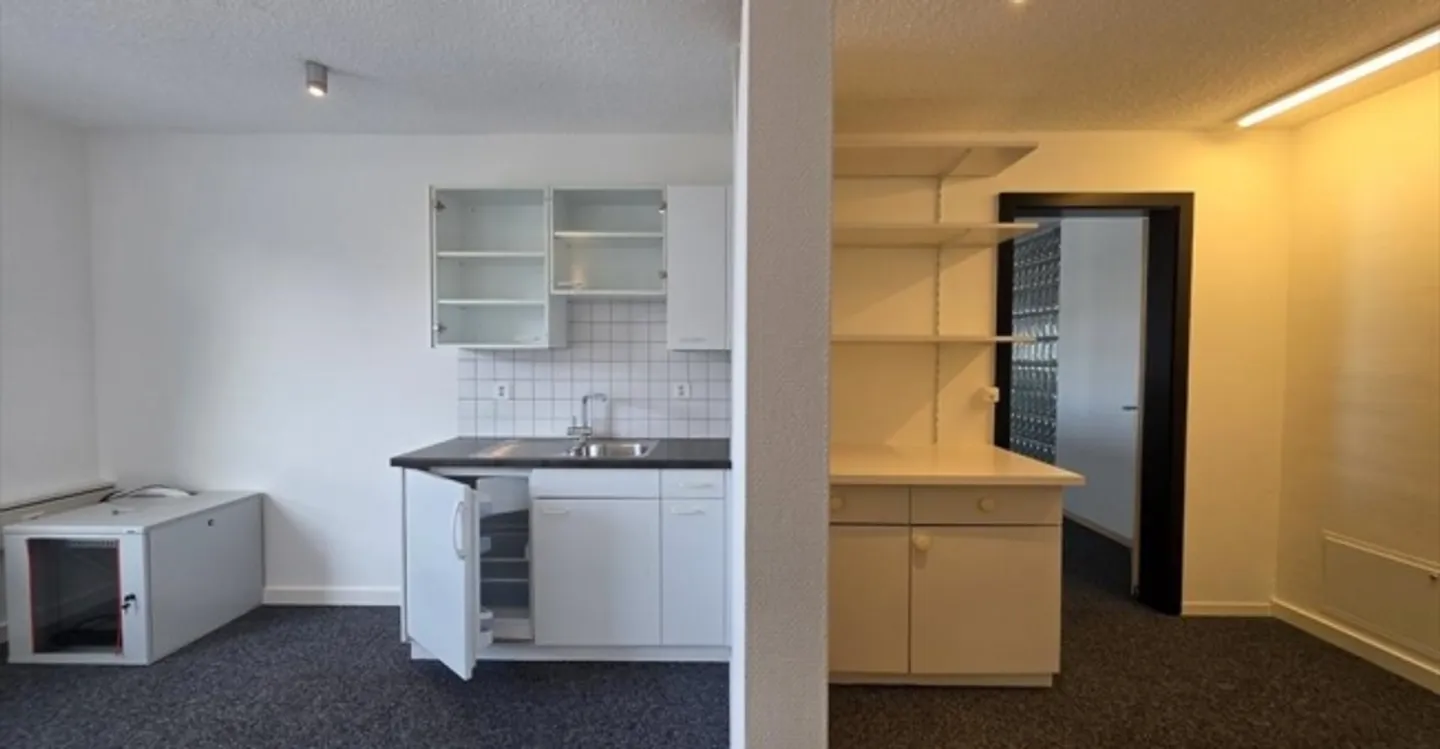 Office - Photo 6 of 9