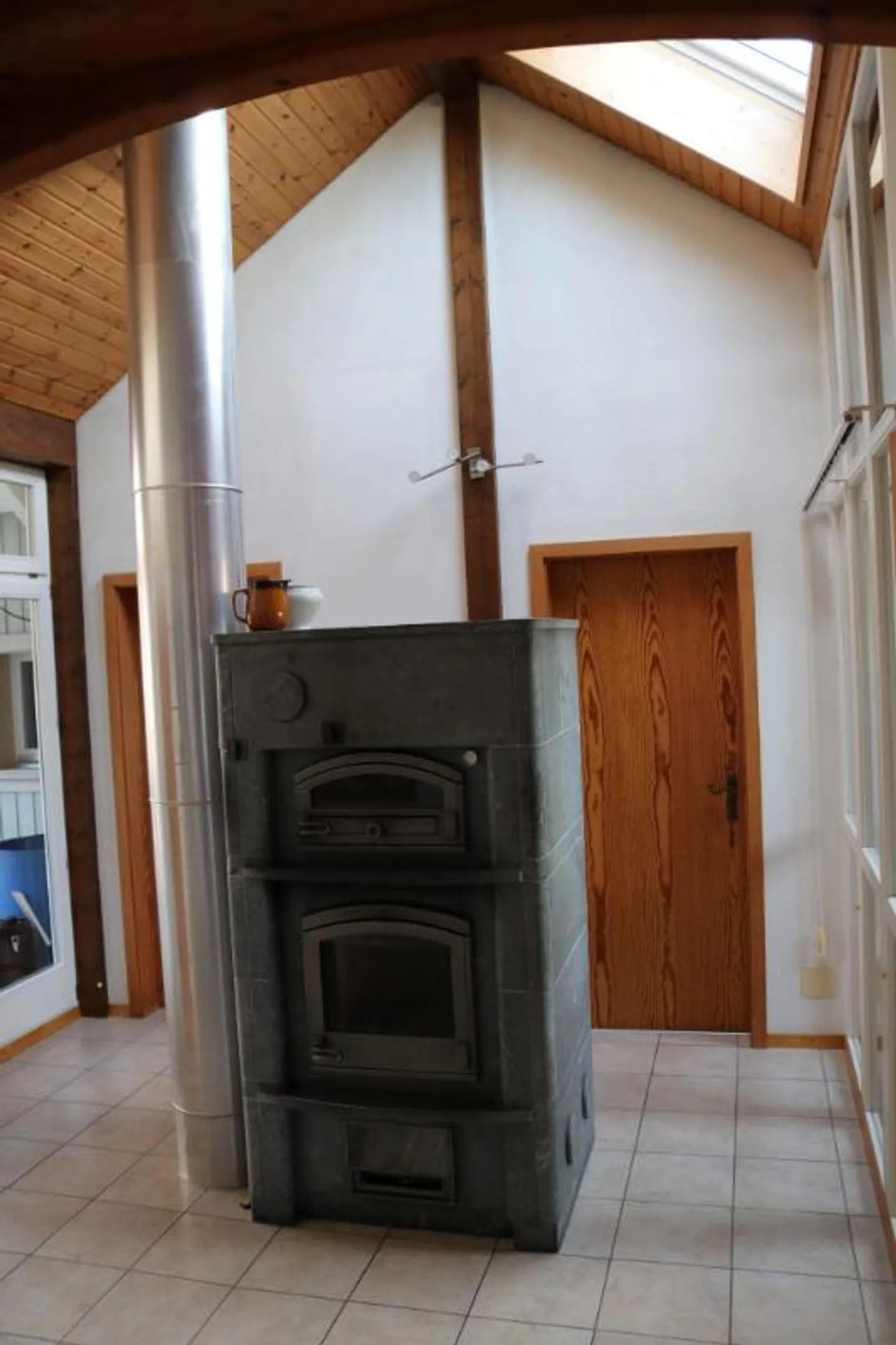 Appartement sous les combles de 6,5 pièces - Photo 2 sur 5