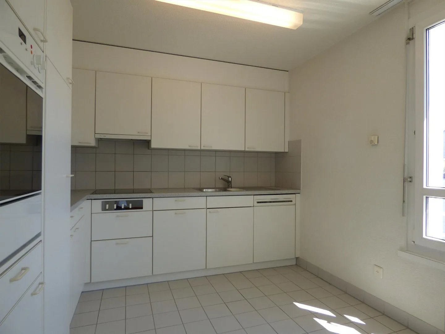 Modernes Apartment am Waldrand - Foto 4 von 5