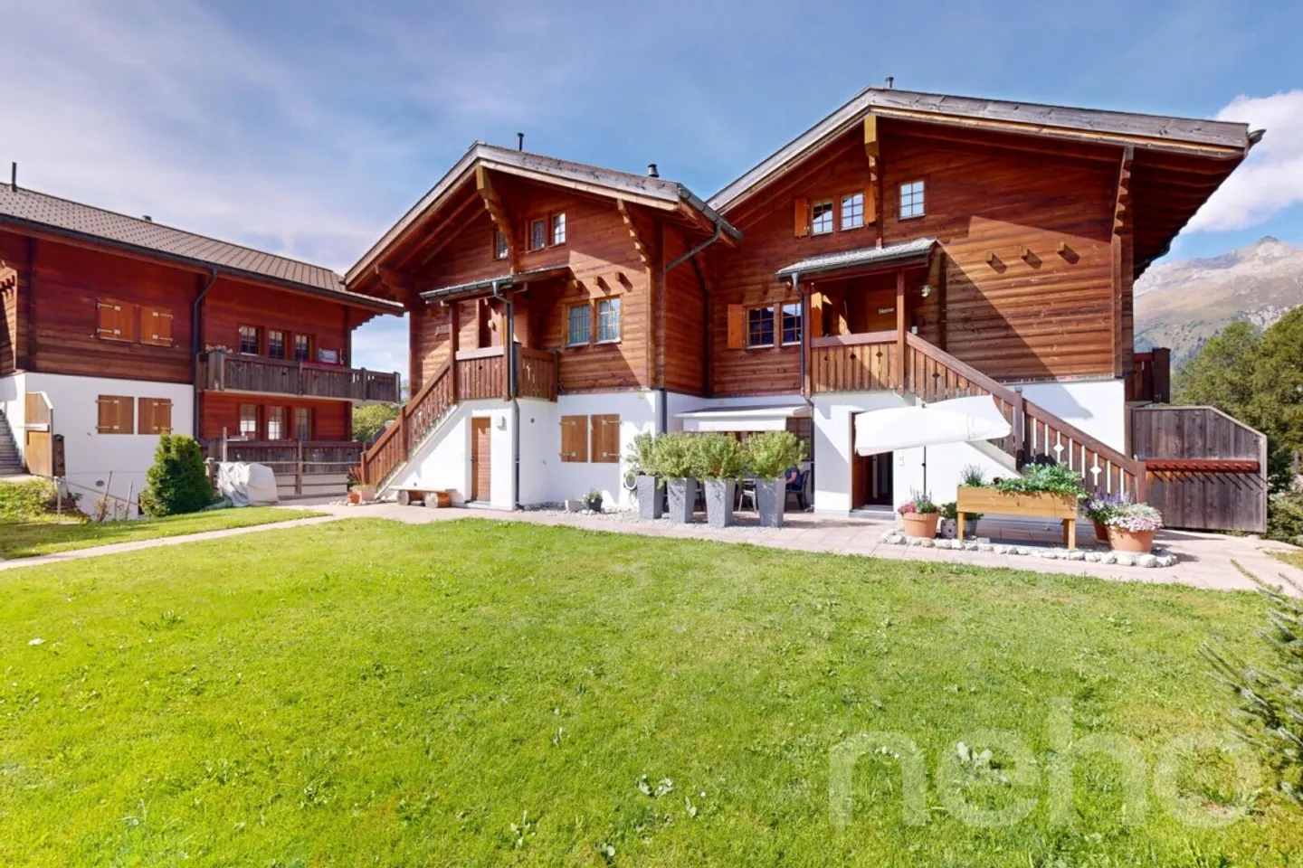 Appartement Duplex avec Vue Alpestre - Photo 3 sur 12