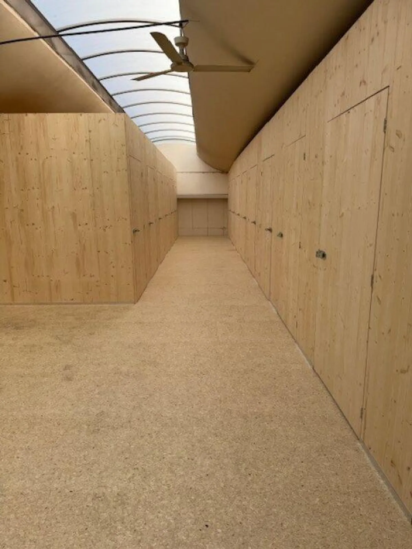 storerooms - Photo 3 of 4