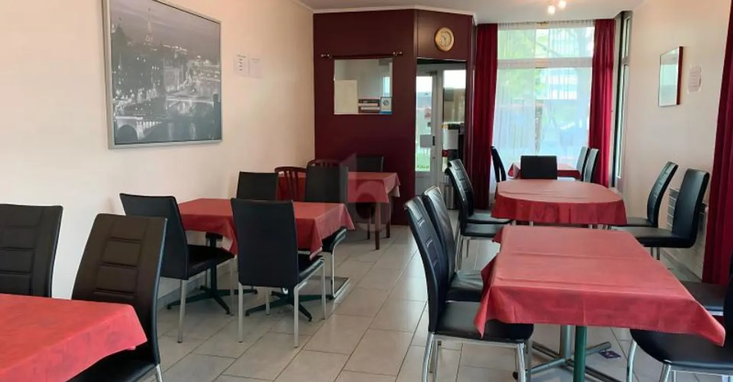 RESTAURANT PROSPÈRE AVEC TERRASSE ET BAR - Photo 3 sur 4