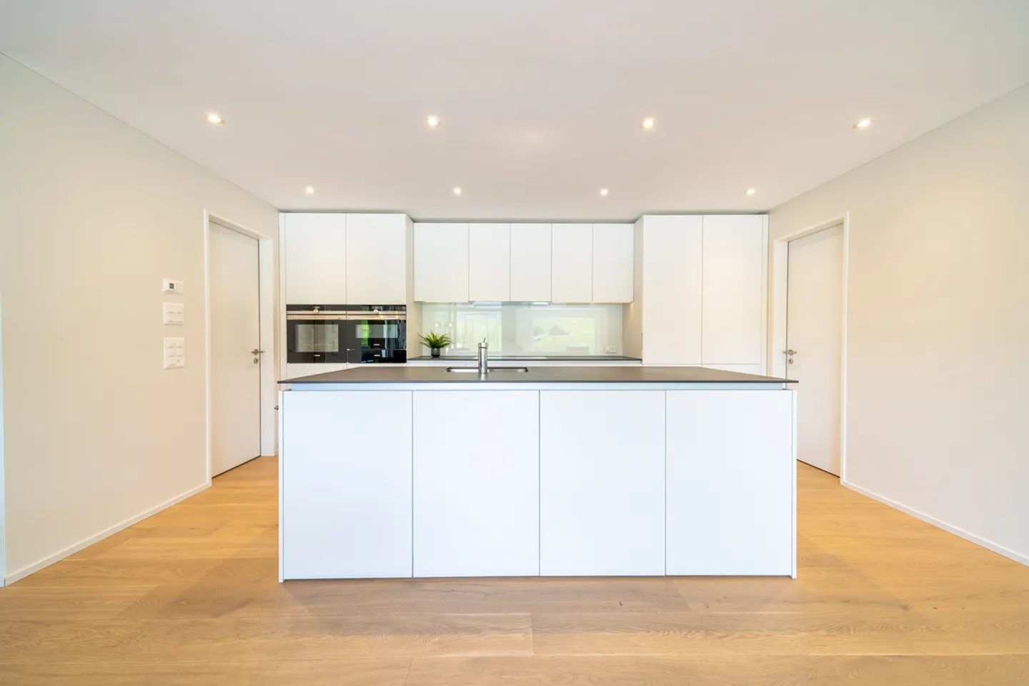 Stylish & Relaxed Living with a View - Photo 2 of 5