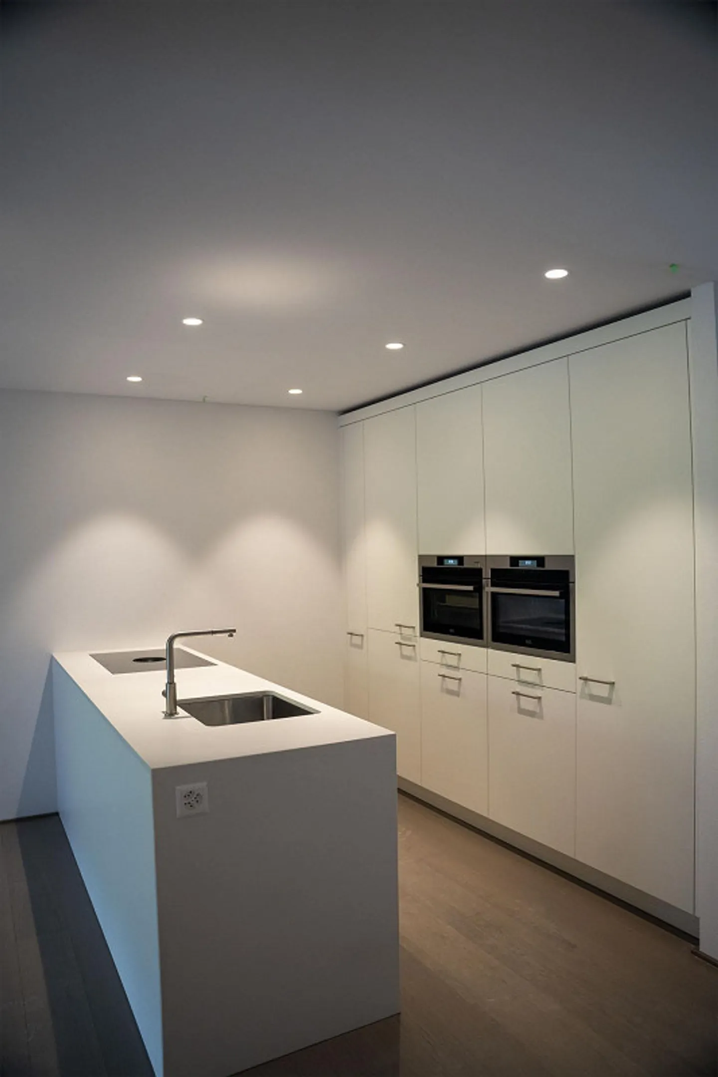 Moderne 4.5-Zimmer-Neubauwohnung an Toplage - Foto 4 di 8