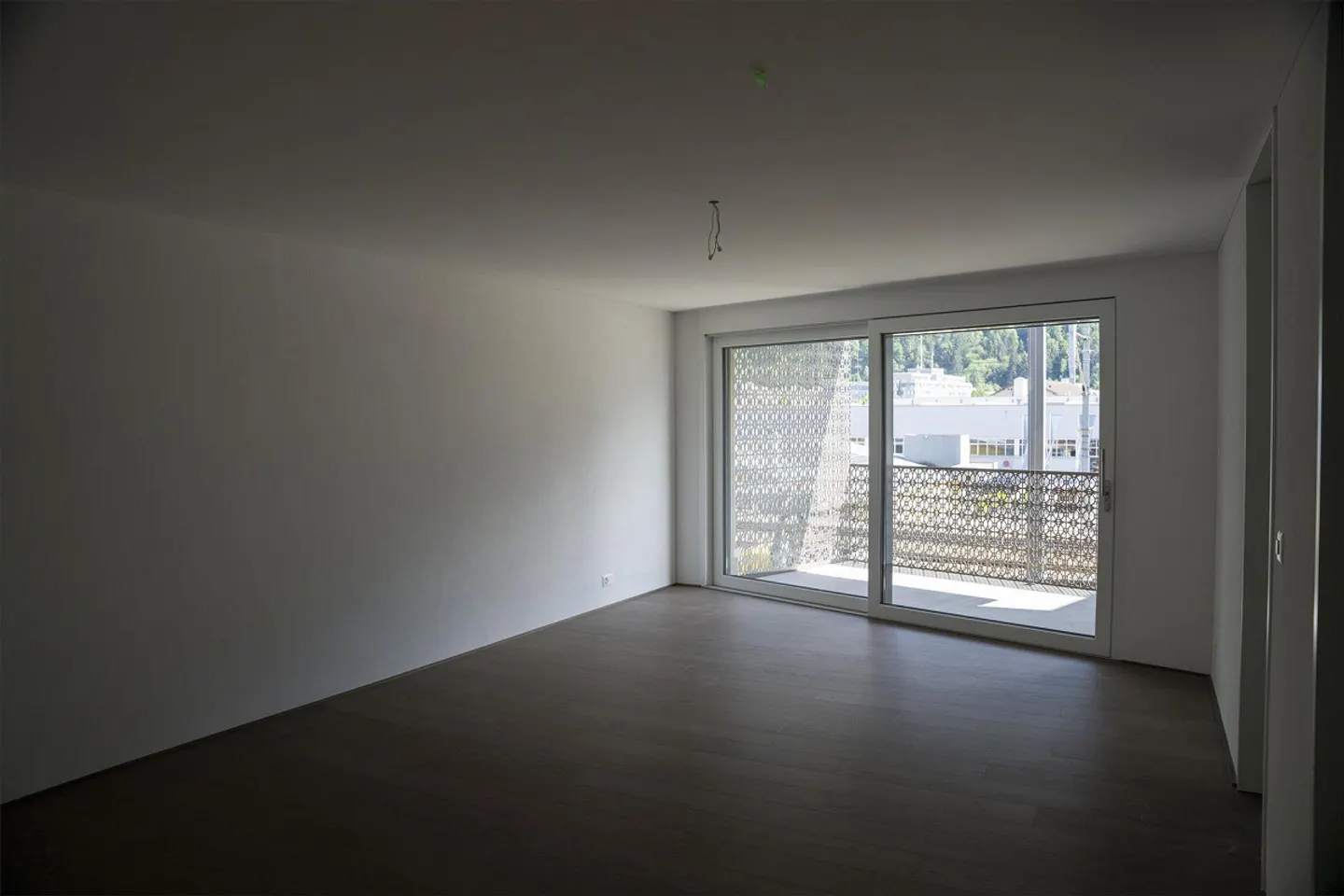 Moderne 4.5-Zimmer-Neubauwohnung an Toplage - Foto 5 di 8