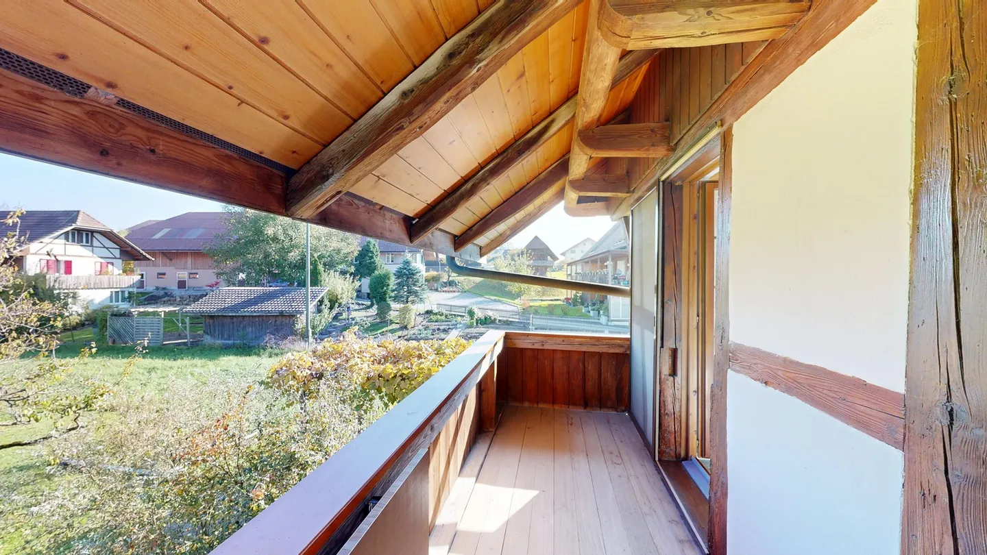 Casa bifamiliare con giardino - Foto 9 di 13