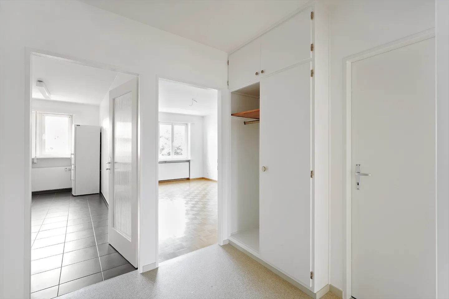Beautiful apartment for rent in a quiet neighborhood! - Photo 6 of 7