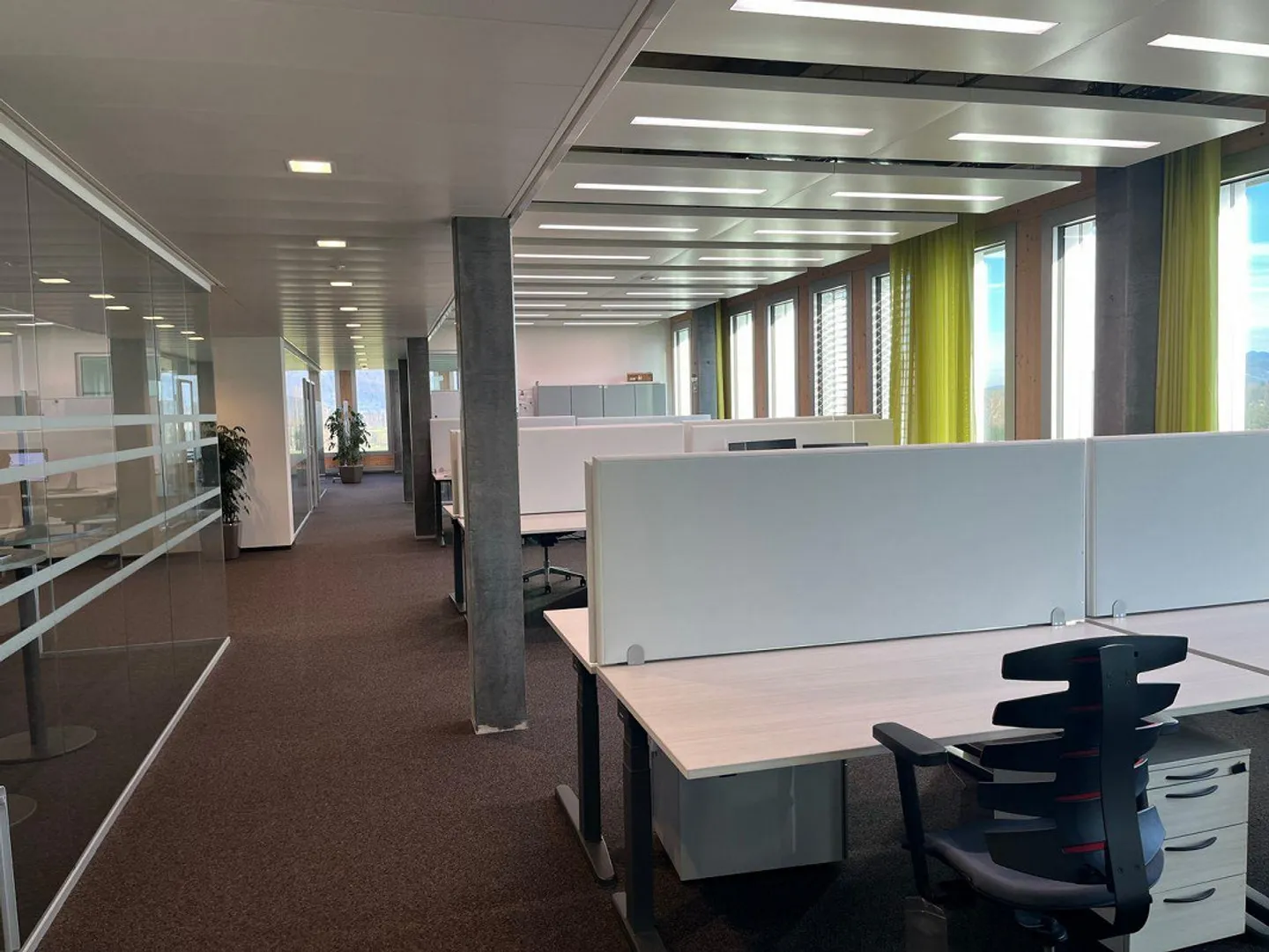 offices - Photo 6 of 8