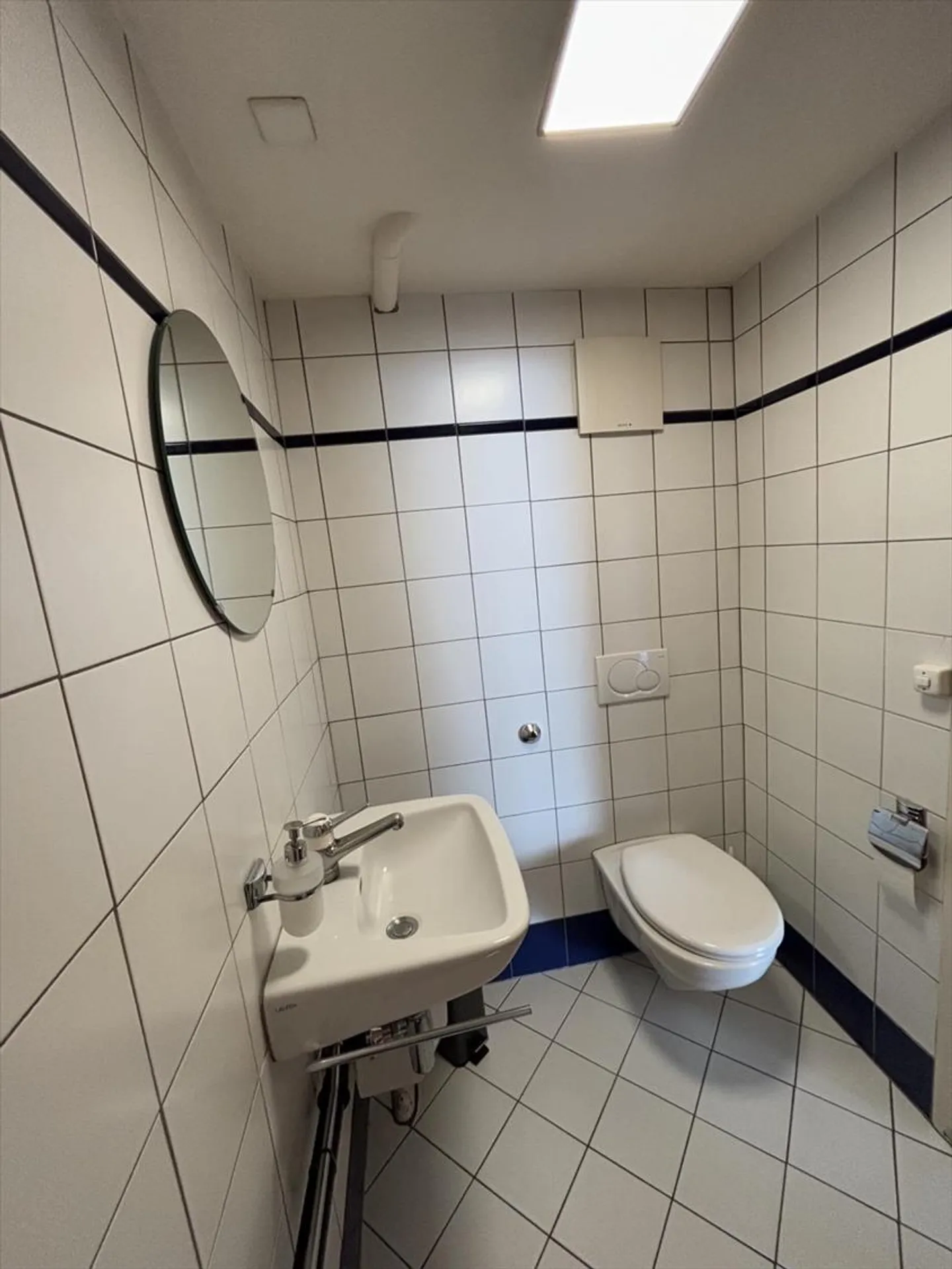 Commercial Space - Photo 10 of 12