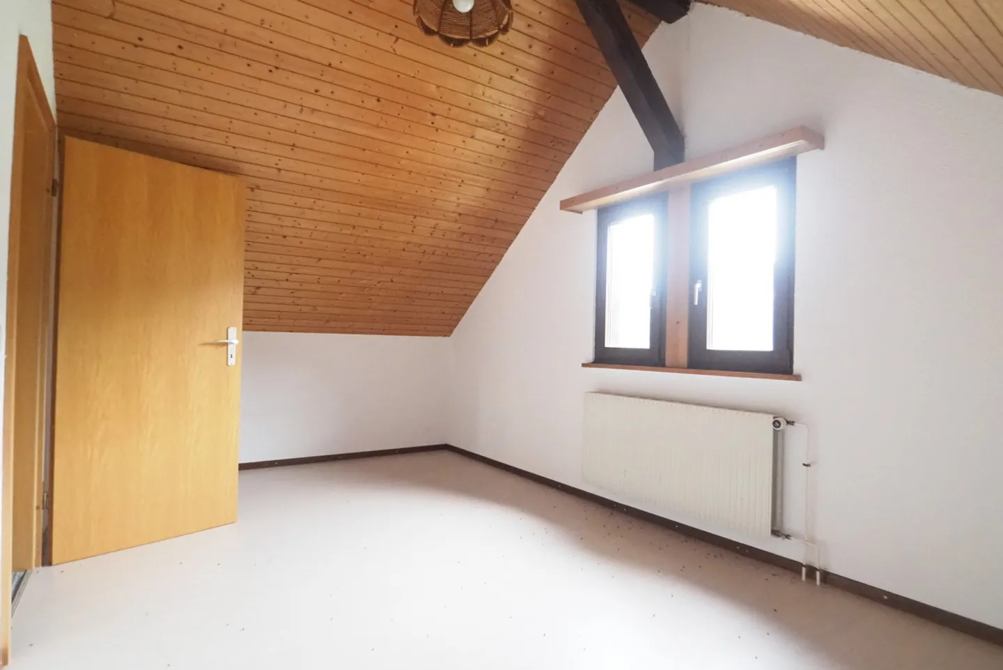 À louer un duplex/maisonette de 4 pièces au 3ème étage - Photo 8 sur 9