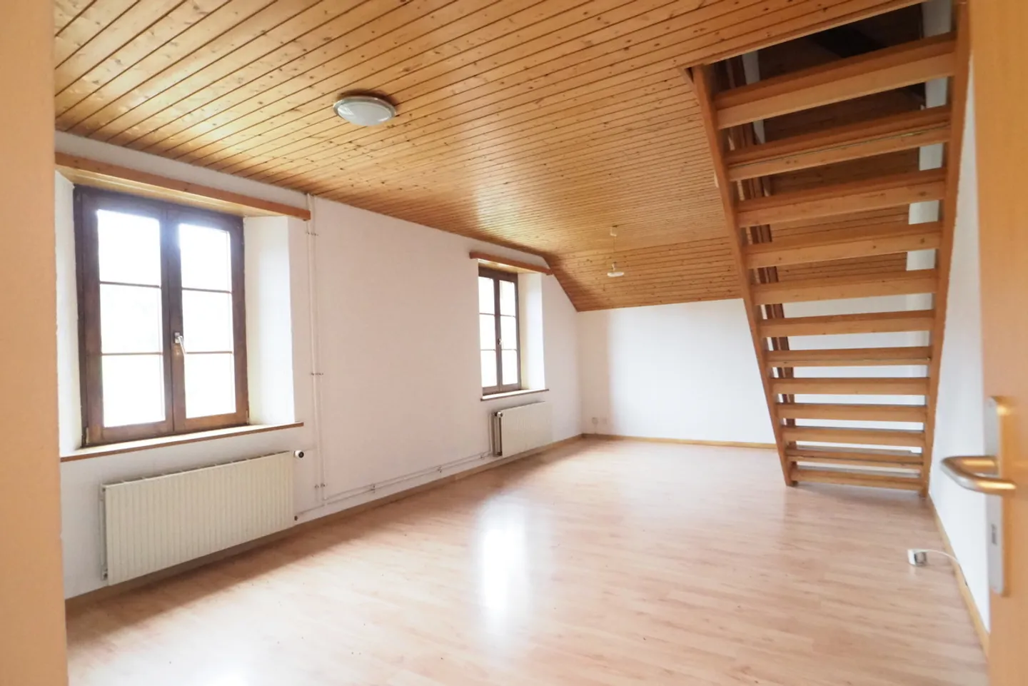 À louer un duplex/maisonette de 4 pièces au 3ème étage - Photo 1 sur 9