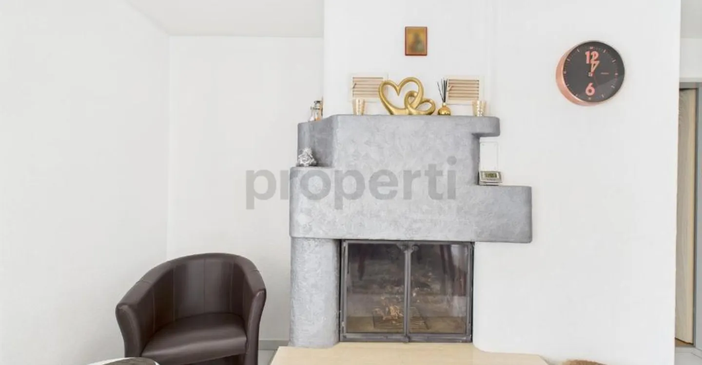 Ein Zuhause, das überzeugt  4.5 Zimmer mit neuer Küche - Photo 4 sur 13