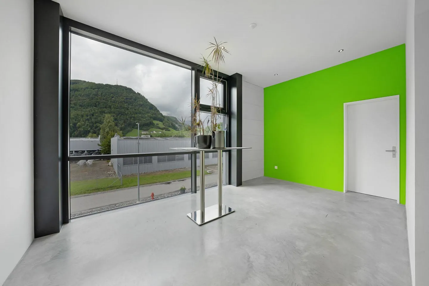 bureaux - Photo 3 sur 12