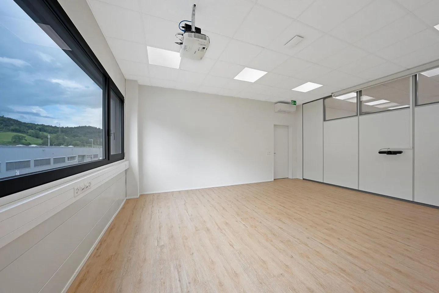 bureaux - Photo 6 sur 12