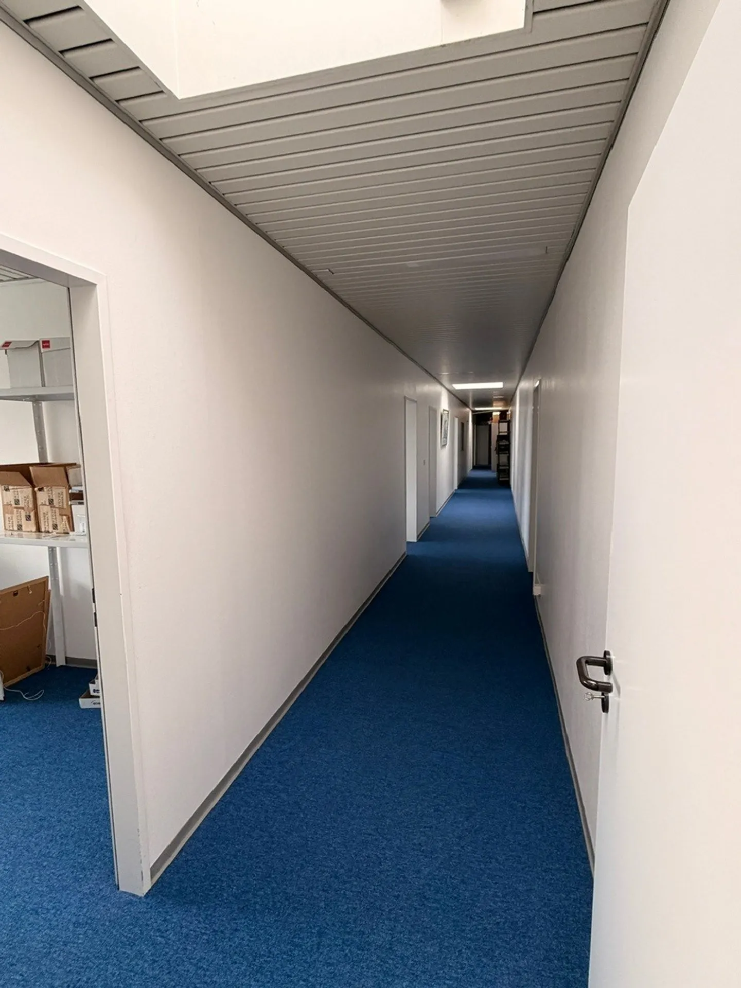 Grosszügige Büroräumlichkeiten an zentraler Lage - Foto 2 von 5