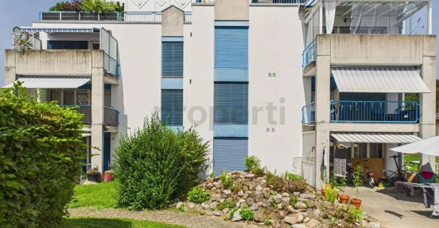Ein Zuhause, das überzeugt  4.5 Zimmer mit neuer Küche - Photo 12 sur 13