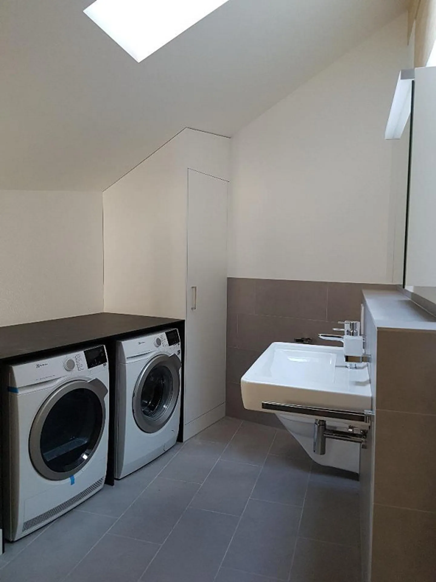 5 "L'inhabituel" appartement en attique / galerie de 3 pièces avec balcon - Photo 15 sur 21
