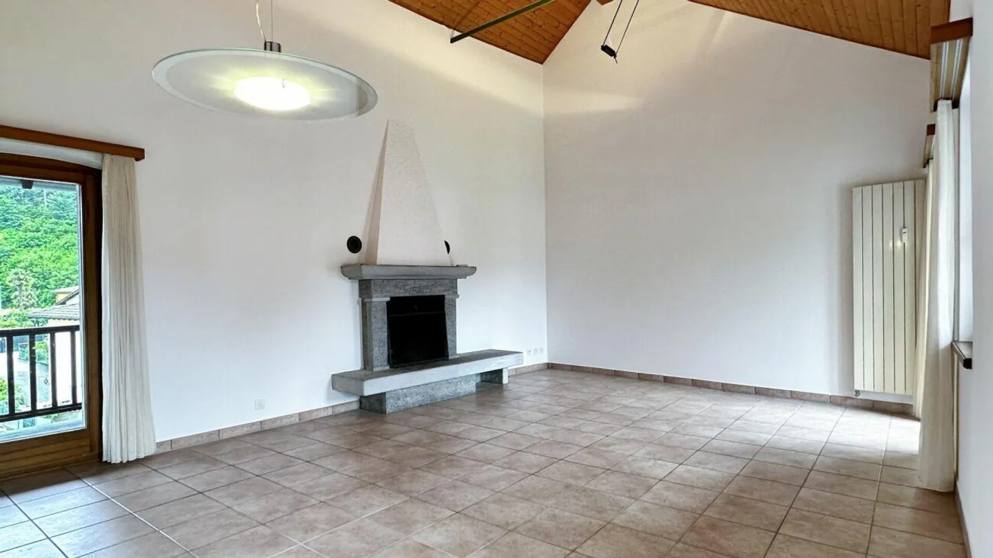 Losone - Appartamento duplex - Foto 4 di 12