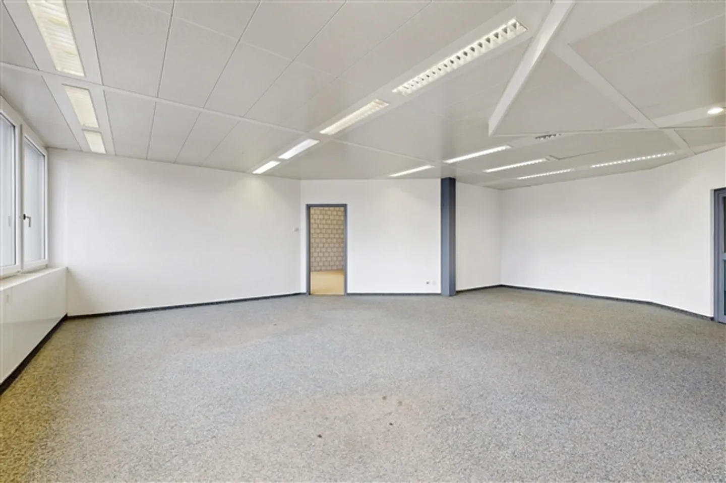 Ufficio e spazio commerciale - GO! Edificio commerciale a Oberentfelden - 130m2 - Foto 9 di 13