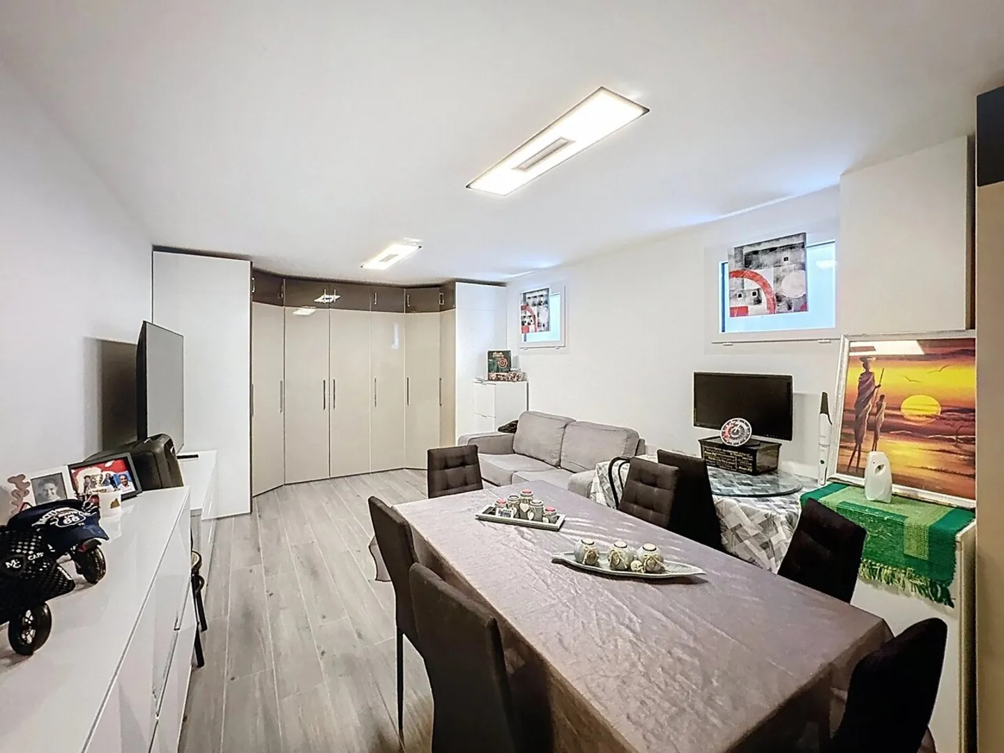 Neuere Triplex-Villa - Foto 9 von 13